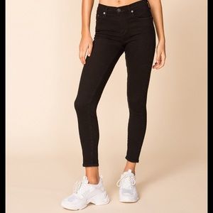 Agolde Sophie Mid Rise Skinny Ankle in Sane